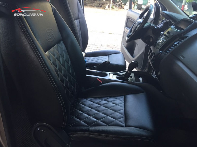 Bọc ghế da công nghiệp Singapore cho xe Ford Ranger | Quả trám cho ghế