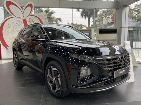 Dán phim cách nhiệt Hyundai Tucson | Classis 100% Chính Hãng.